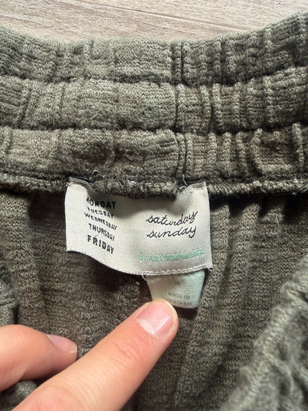 Saturday Sunday by Anthropologie green medium textured knot joggers - Picture 4 of 4